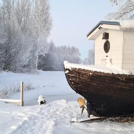Kalurikula Fishing Village