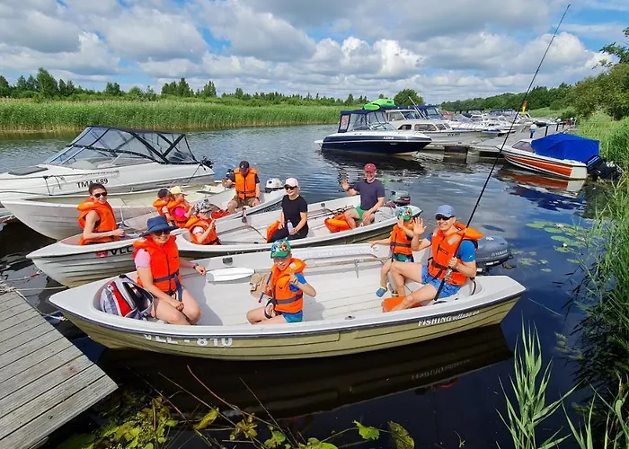 Hotell Kalurikula Fishing Village Parnu