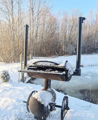 Kalurikula Fishing Village Hotell *