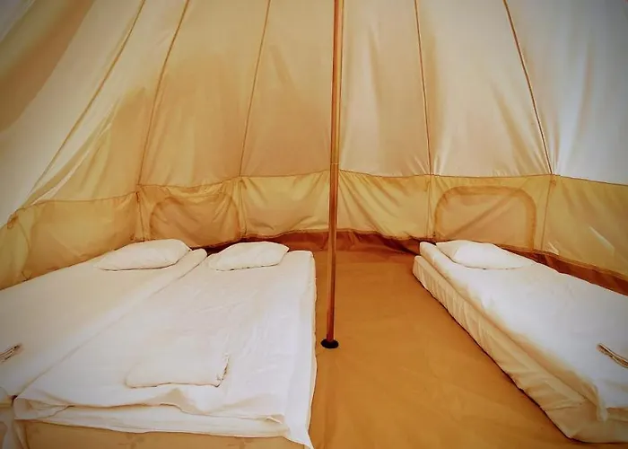 Kalurikula Fishing Village Hotell *