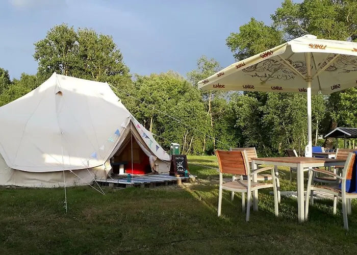 Kalurikula Fishing Village Hotell *