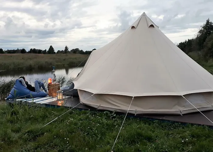 Kalurikula Fishing Village * Parnu